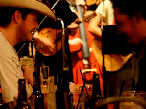 saloon_music2